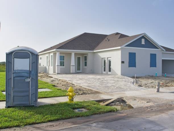 Best Luxury portable toilet rental  in Auxvasse, MO